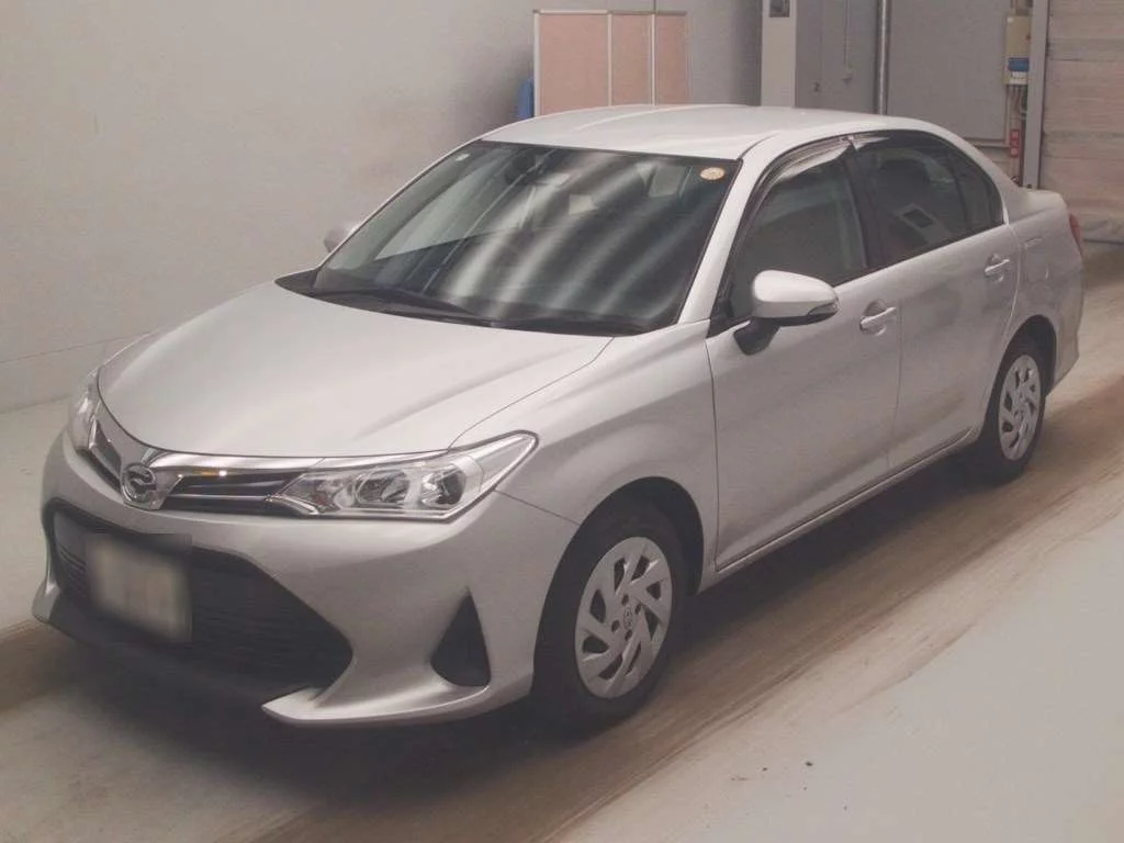 Toyota Corolla Axio NRE161 2020